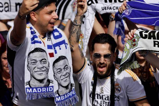 1715513997026025956.jpg 1715513991705.jpg